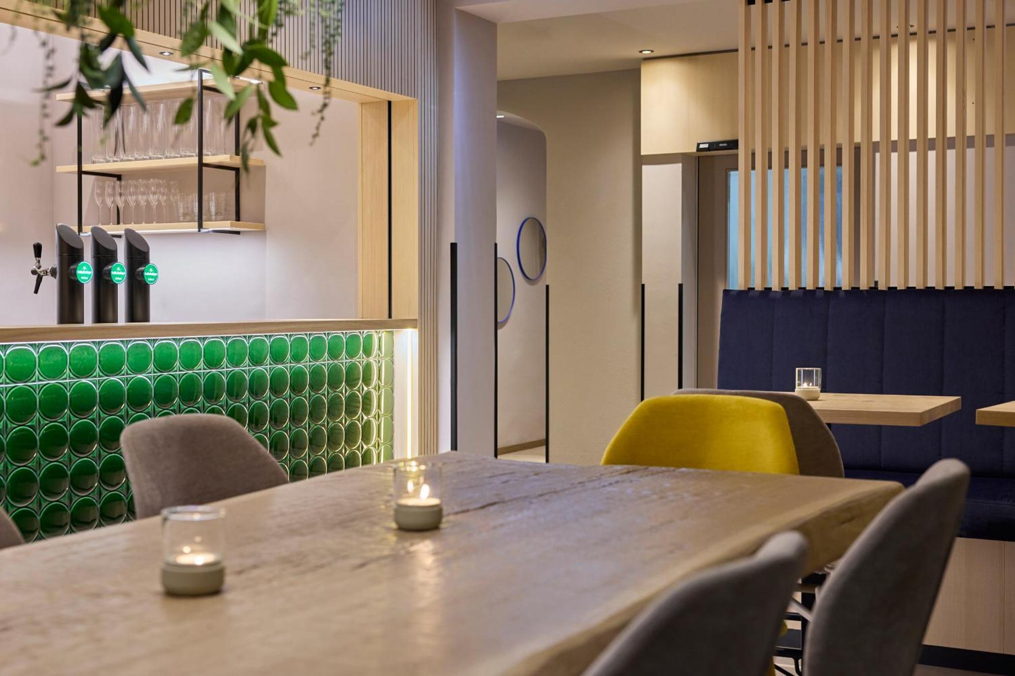שלאדמינג Hotel Und - Smart Alpine Stay מראה חיצוני תמונה