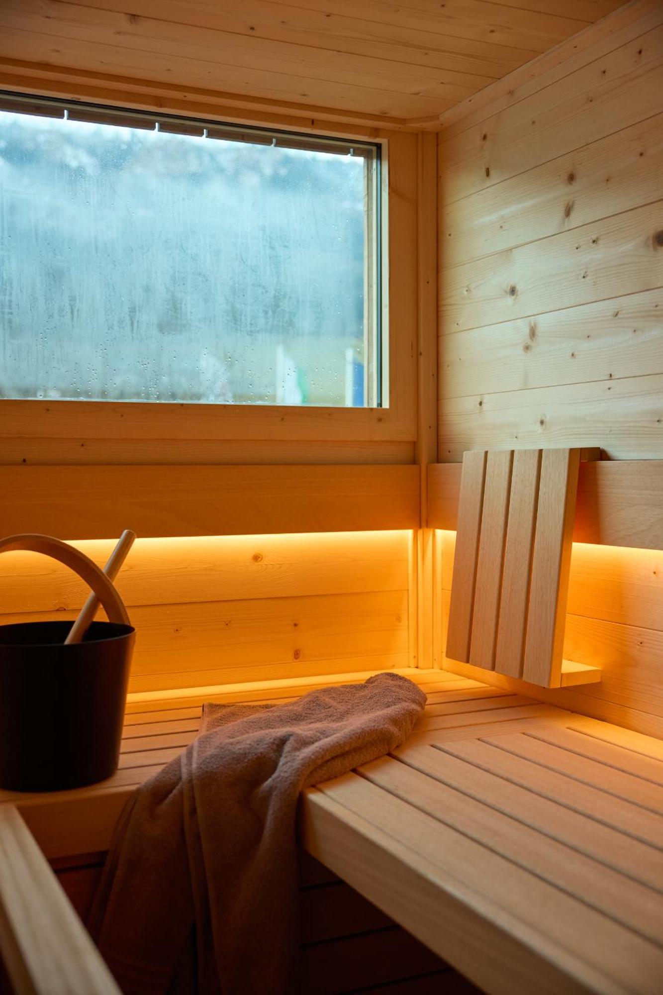 שלאדמינג Hotel Und - Smart Alpine Stay מראה חיצוני תמונה