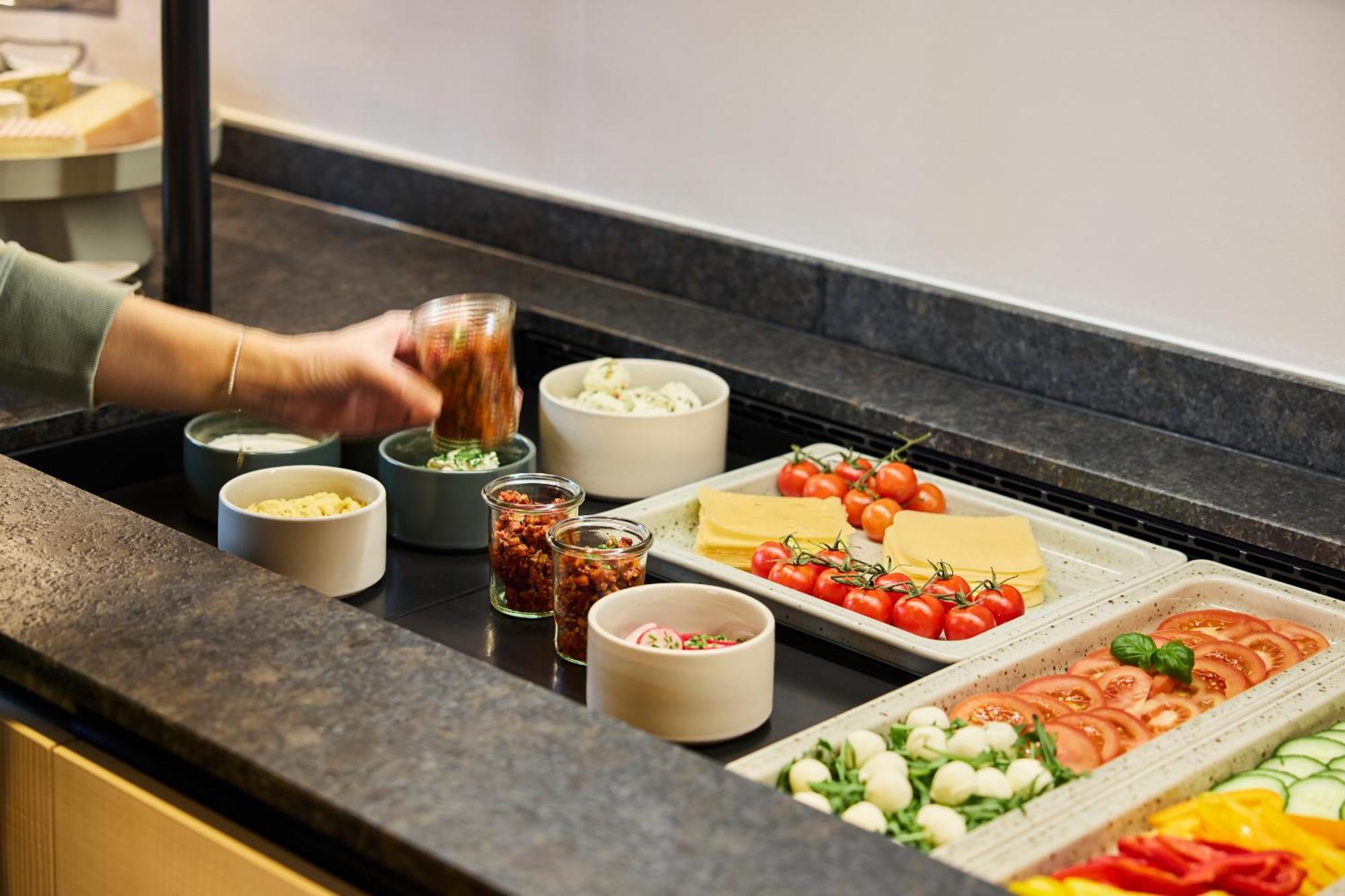 שלאדמינג Hotel Und - Smart Alpine Stay מראה חיצוני תמונה