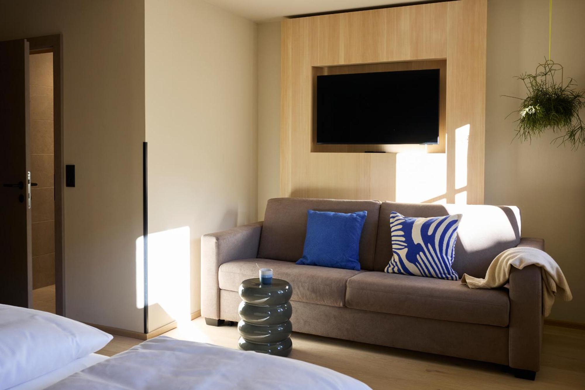 שלאדמינג Hotel Und - Smart Alpine Stay מראה חיצוני תמונה
